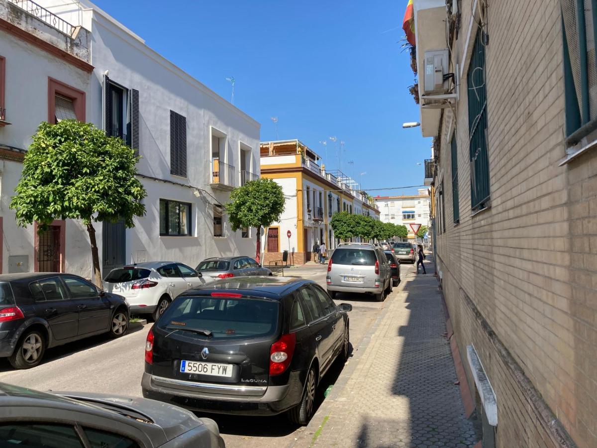 Acogedor En Semisotano Con Patio Y Cerca De La Plaza De Espana *