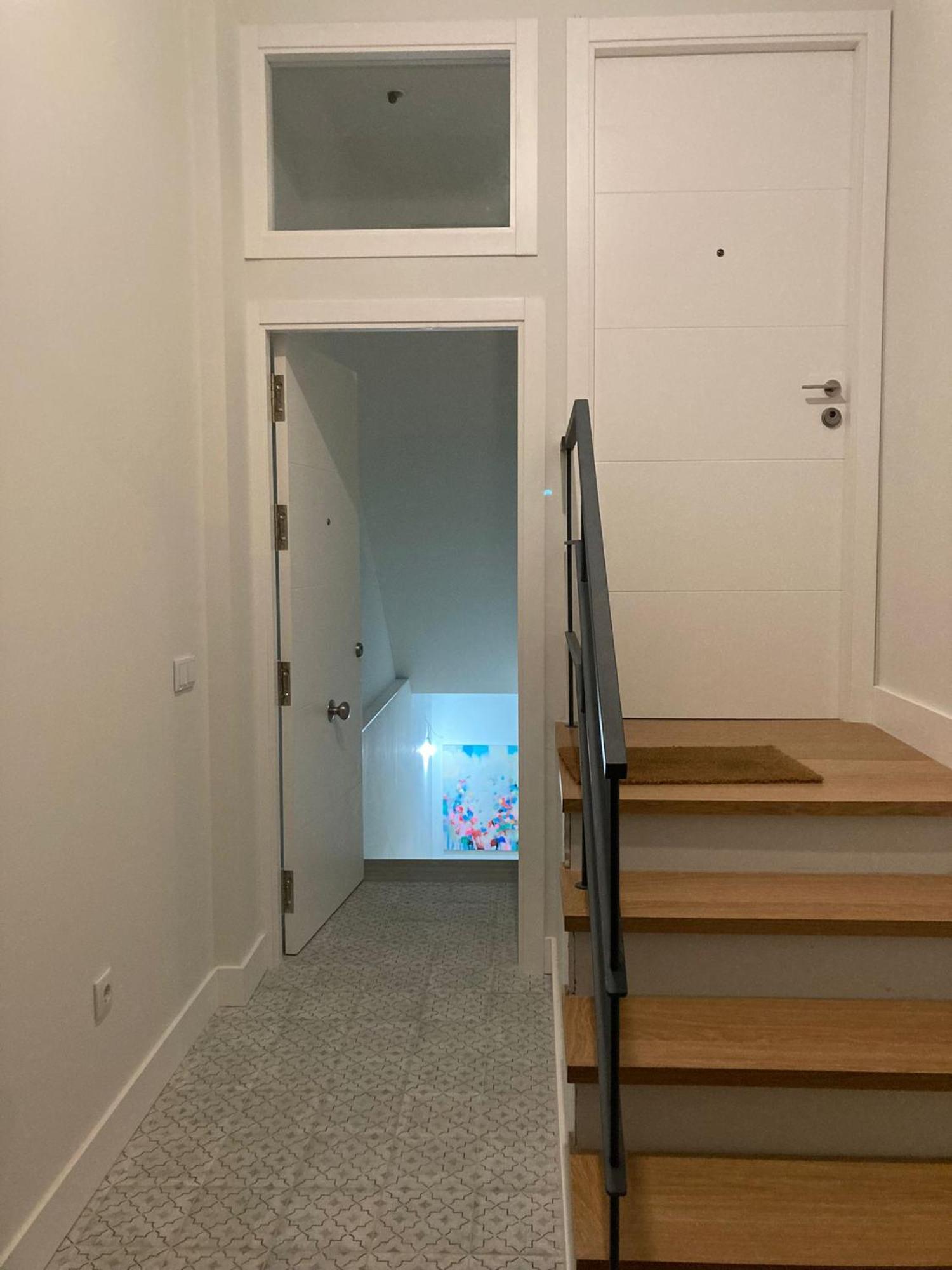 Appartement Acogedor En Semisotano Con Patio Y Cerca De La Plaza De Espana Séville